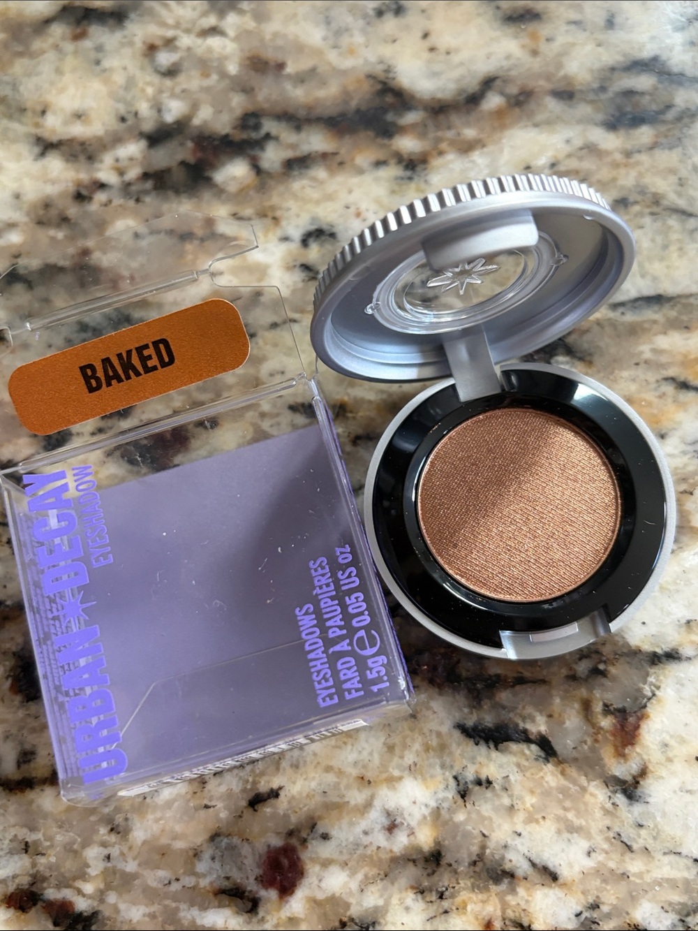 🖤Urban Decay Baked Vintage Eyeshadow Rare💕💕